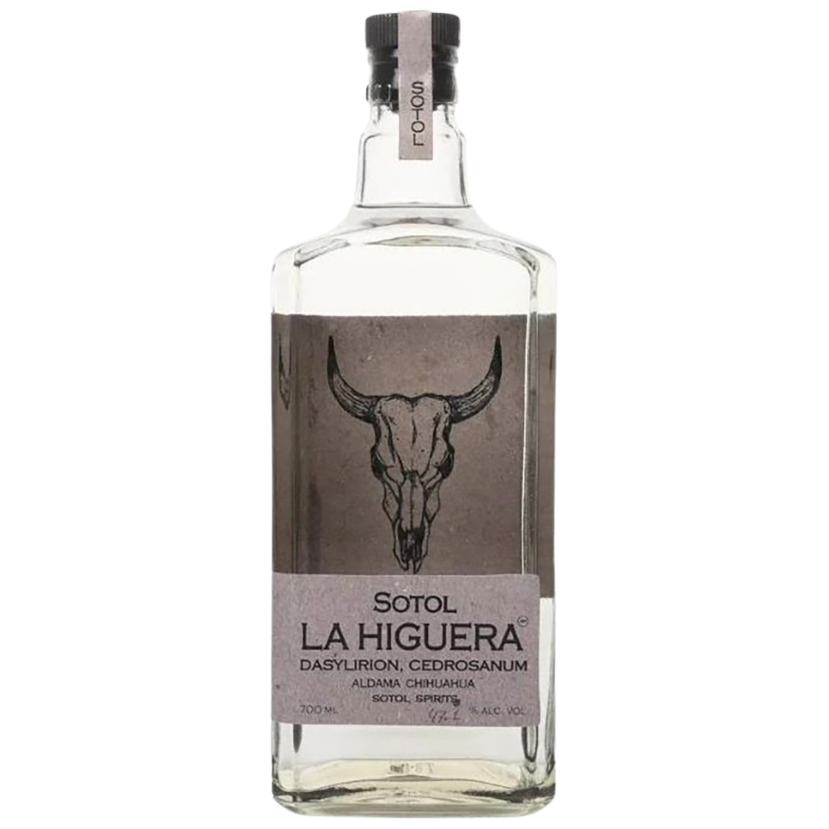 A bottle of La Higuera Cedrosalum Sotol