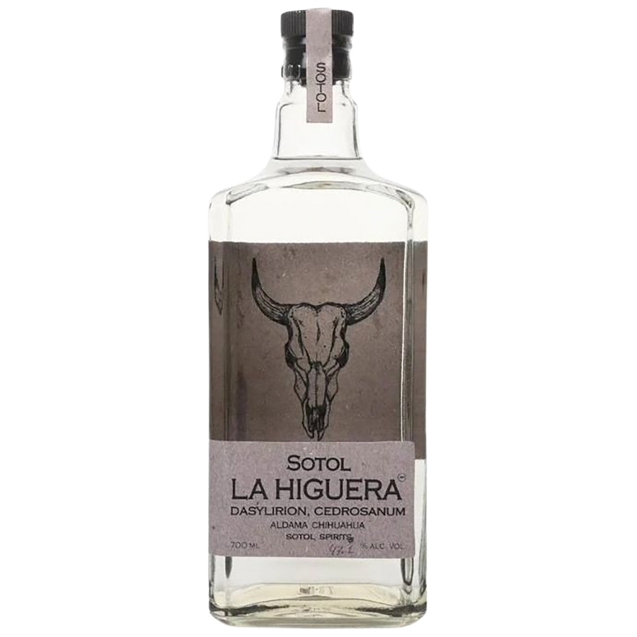 A bottle of La Higuera Cedrosalum Sotol